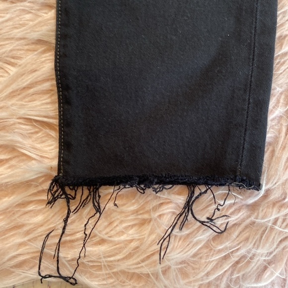 Levi’s Wedgie Icon Fit Black Distressed Jeans sz 26 - Picture 9 of 14